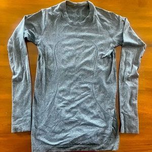 Lululemon Swiftly top